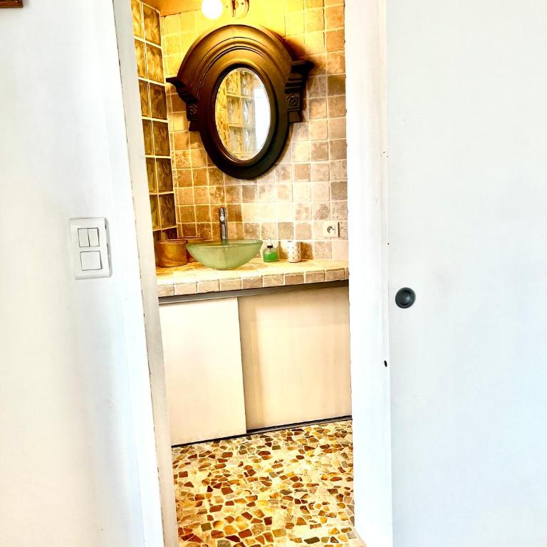 Petite maison indépendante, vue mer, terrasse, piscine chauffée - Maison 1 Chambre - 14