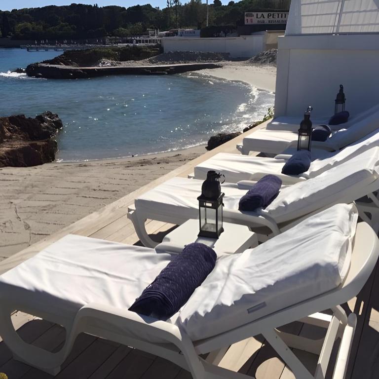 Villa pieds dans l'eau au Cap d'Antibes - Villa - 9