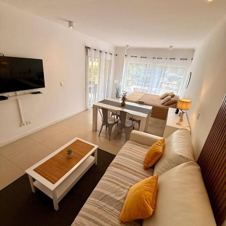 Solanas, Green Park - Studio Apartment with Queen Bed - 46