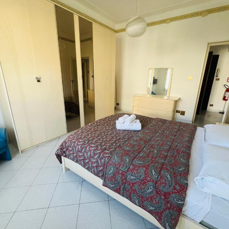 Suite Sea 27 - Sanremo Vista Mare - One-Bedroom Apartment - 12