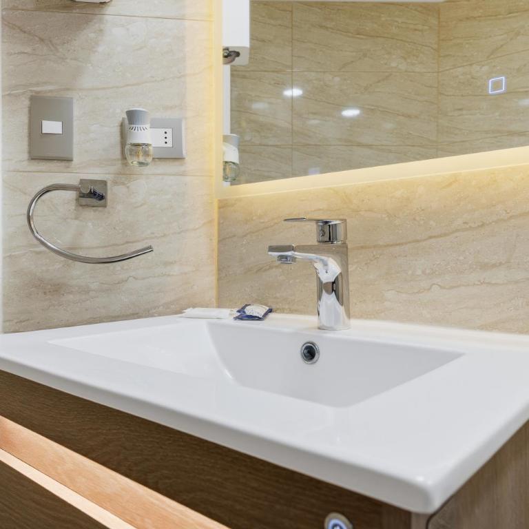 Isabel Suites Vitacura - Two-Bedroom Apartment - 15