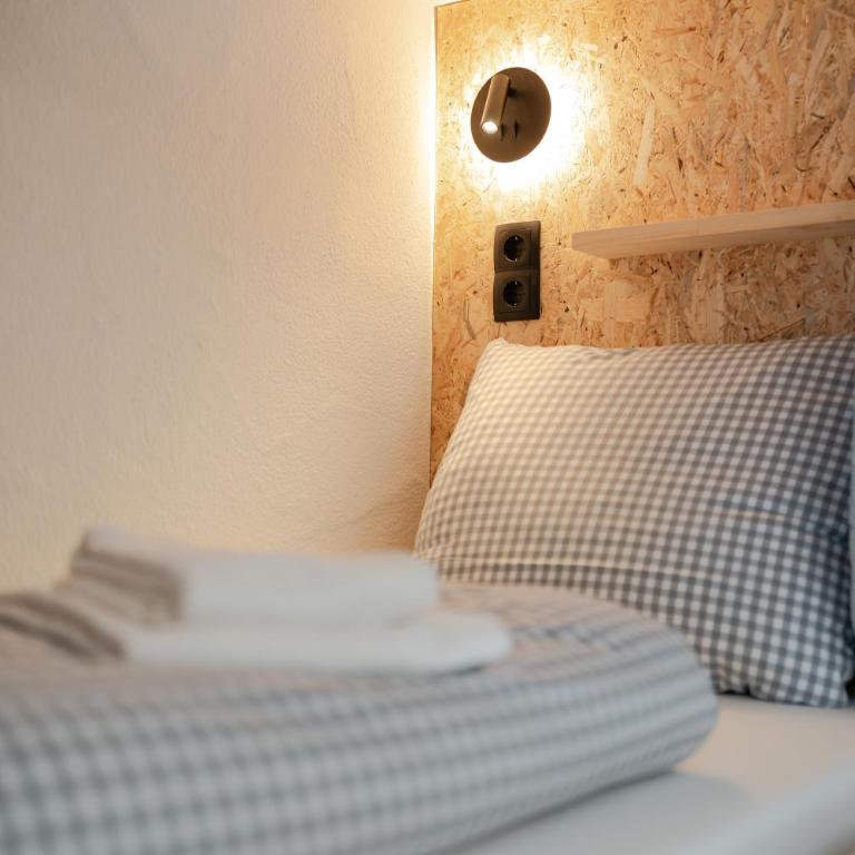 Weitnau Stays - Hotel & Hostel - Bett im gemischten 6-Bett-Schlafsaal - 11