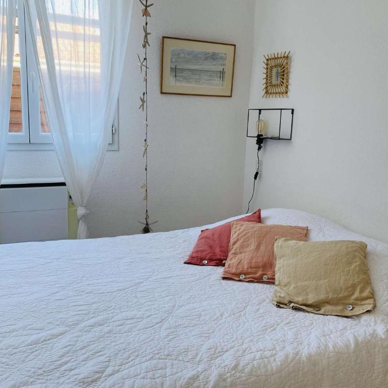 SP340-007 Mais 4 pièces 6 couchages SAINT PIERRE LA MER - Three-Bedroom House - 12
