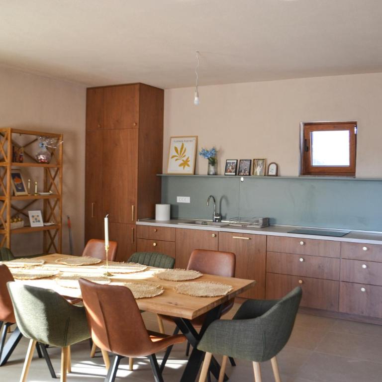 Casa Del Sol - Modern stone villa with private pool in Lustica - Villa with Private Pool - 13