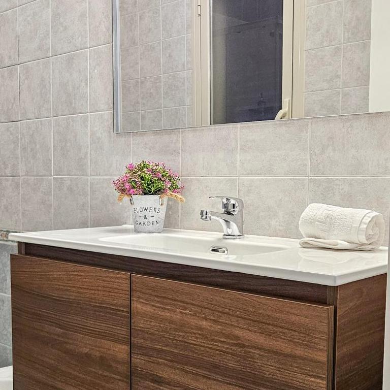 Happie Casa Stazione Centrale - One-Bedroom Apartment - 12