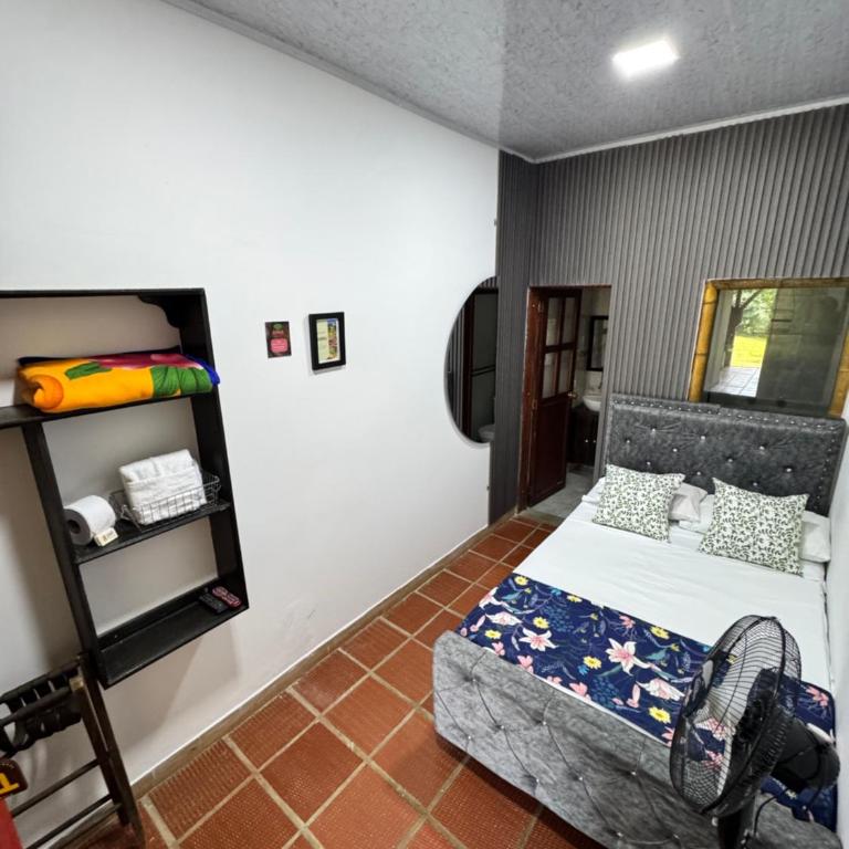 Finca Hotel Cabaña Fercho - Habitación Doble - 11