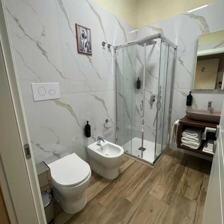 Lepanto Central - Deluxe Triple Room - 4