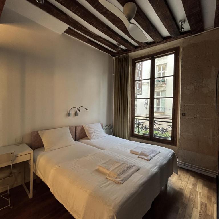 Boutique Hotel de la Place des Vosges - Chambre Lits Jumeaux - 2