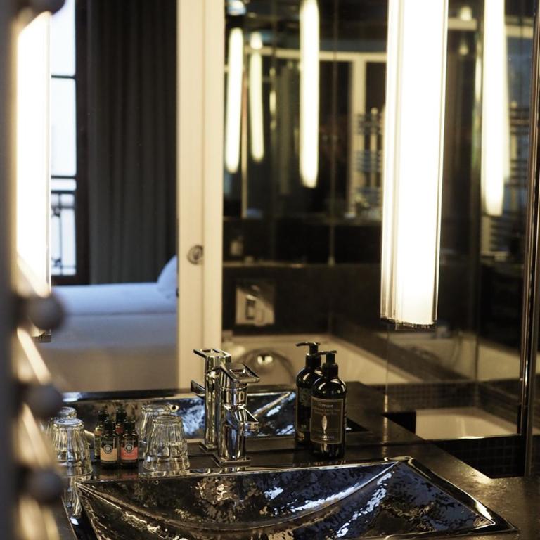 Boutique Hotel de la Place des Vosges - Chambre Lits Jumeaux - 3