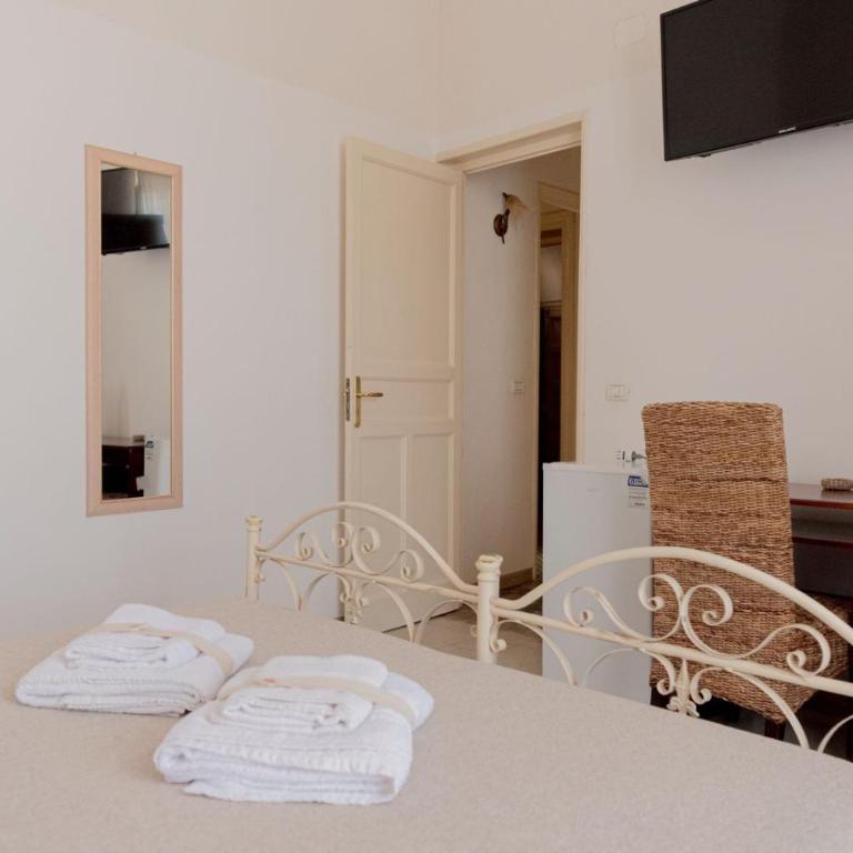 Cielo D'Alcamo Palazzo Antichi Quartieri - Double or Twin Room with City View - 5