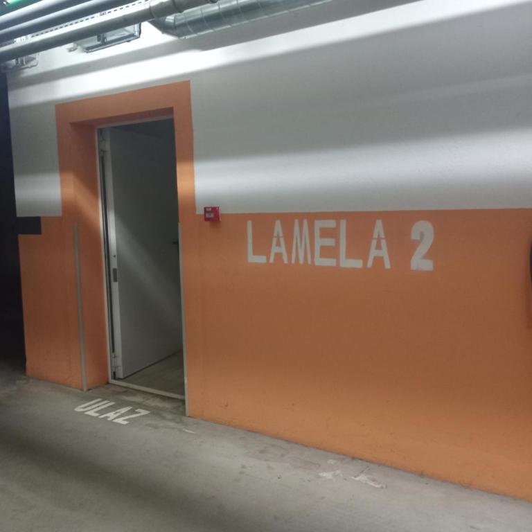 Apartmani Stan na dan 34 - Apartman s 1 Spavaćom Sobom i Balkonom - 13