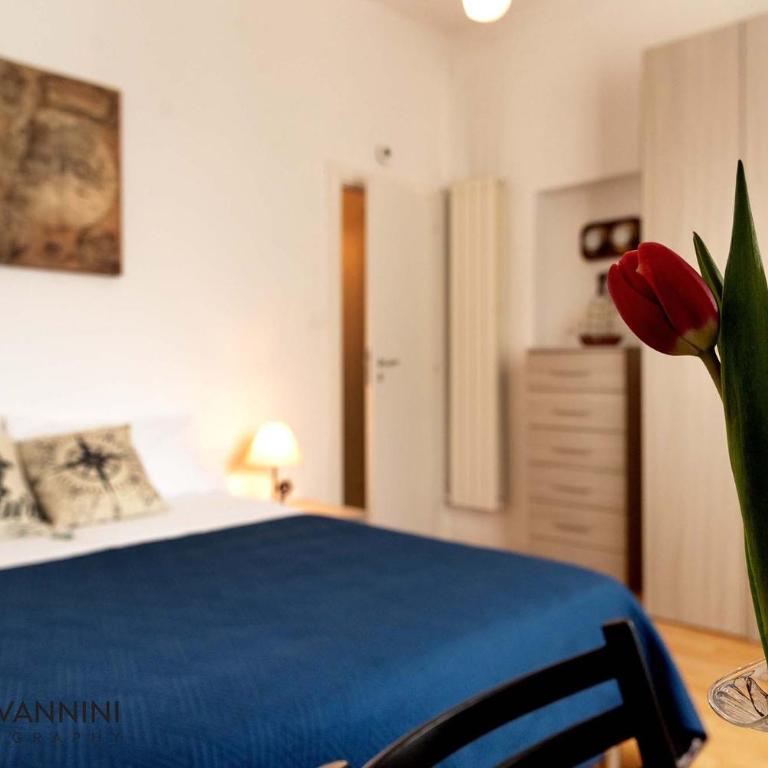 Pit Stop - Large Double Room - 40
