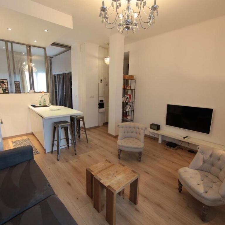 L'Impérieux - Appartement confortable près du lac - Apartment - 5