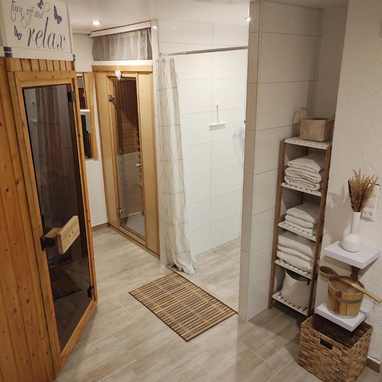 Haus Enzian - Apartment mit 3 Schlafzimmern und Balkon - 28