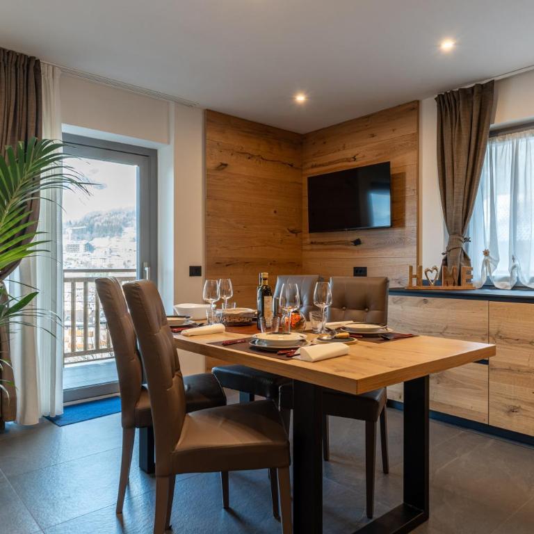 Alpen Blumen - Appartamenti - Appartamento Deluxe con 2 Camere da Letto e Balcone - 98