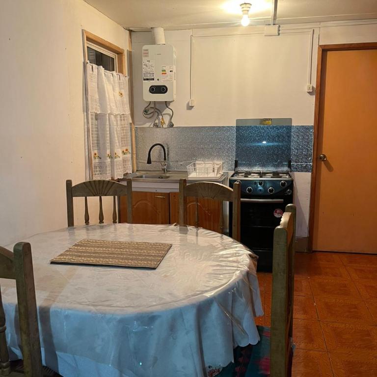 Casa Villa Mañihuales - Three-Bedroom House - 10
