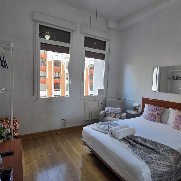 Apartamento en Gran Vía de Madrid 45 4 - One-Bedroom Apartment - 2