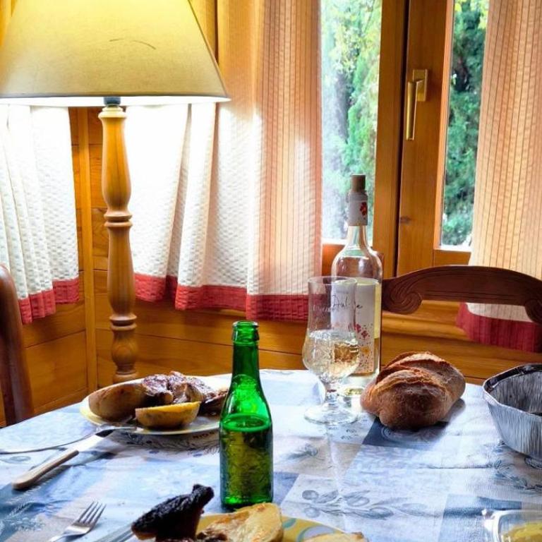 CASA DE MADERA ZUMACAR III - Two-Bedroom House - 5