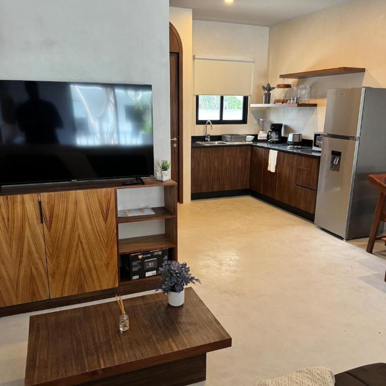 Tulum Jungle loft with Pool and rooftop near Beach and Cenotes and dowtown! Fast WiFi! Perfect for Expats - Apartamento Superior con balcón - 32