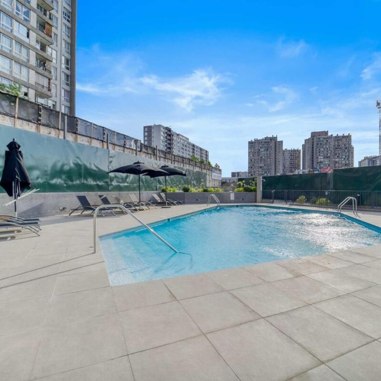 City Living- 2D with WIfi - Two-Bedroom Apartment - 16