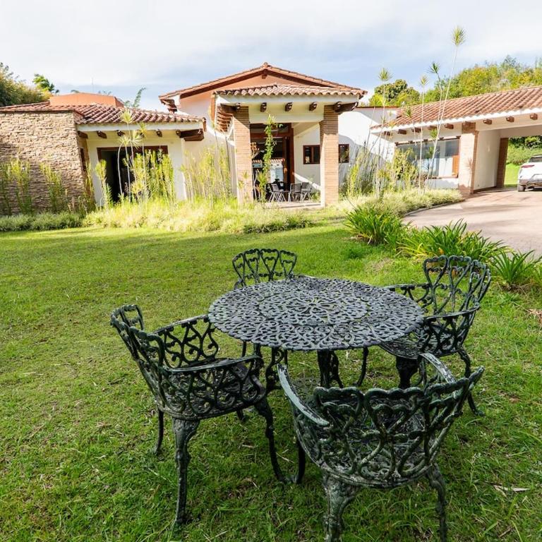 Finca la Princesa Eastern Antioquia - Five-Bedroom House - 2