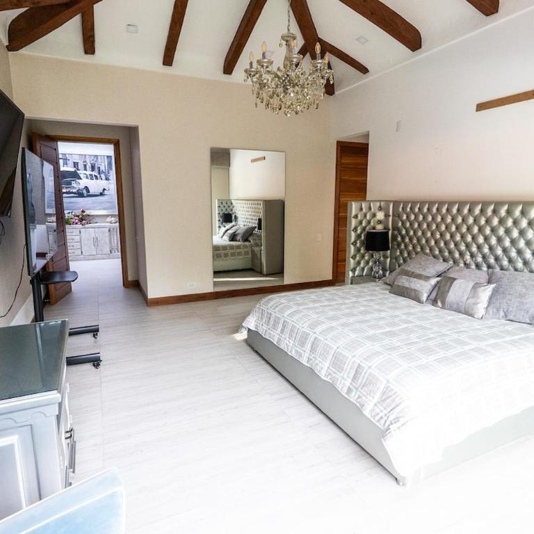 Finca la Princesa Eastern Antioquia - Five-Bedroom House - 12