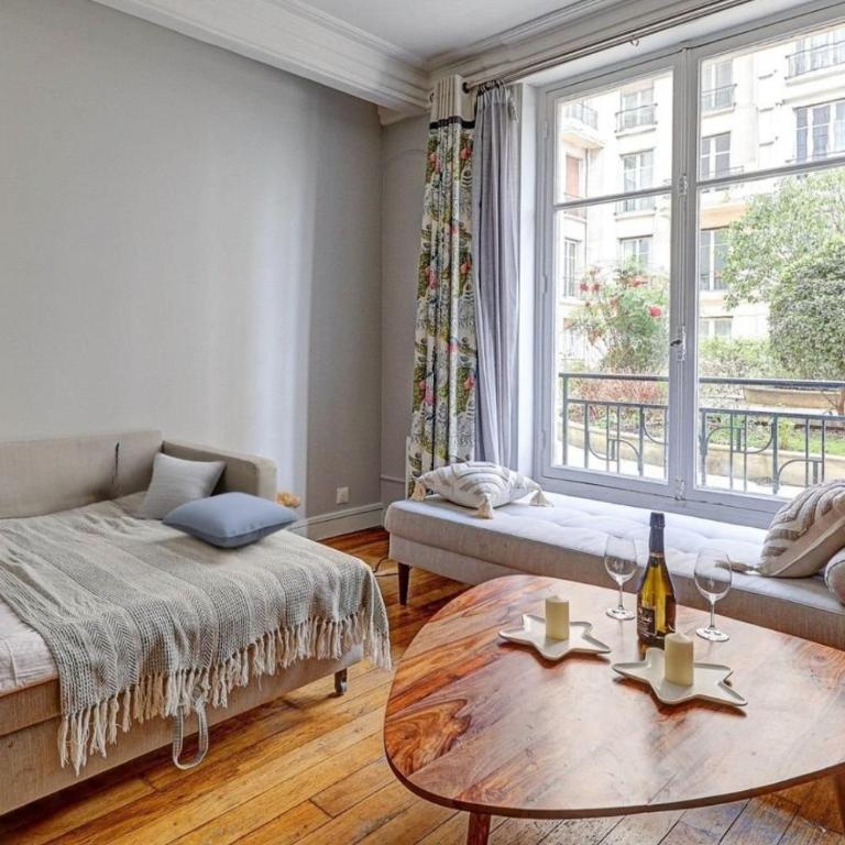 TheBlueStay 111 - Large Apt on the Quais de Seine - Appartement - 5