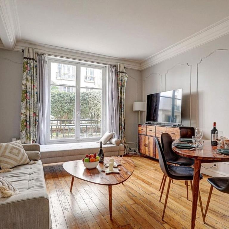 TheBlueStay 111 - Large Apt on the Quais de Seine - Appartement - 1