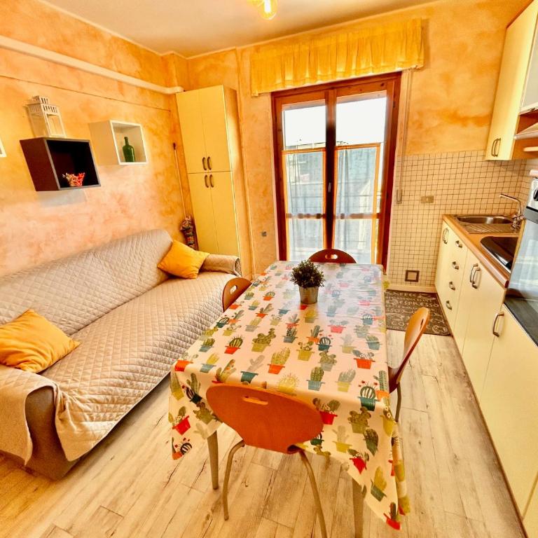 Bilo PESARO VICINO AL MARE CON ARIA CONDIZIONATA E IN CENTRO - Appartamento con 1 Camera da Letto - 14