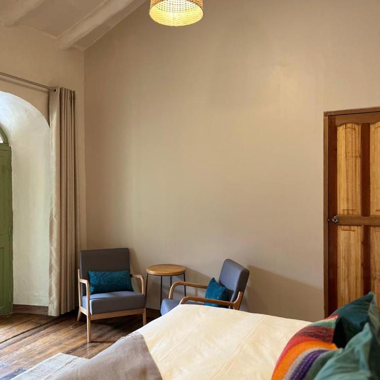 Casa Terra Cusco - Habitación Superior con cama extragrande - 12