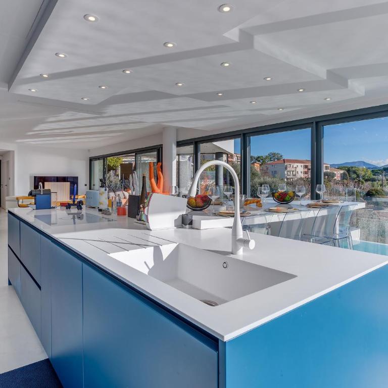 Villa Alba VI4498 by Riviera Holiday Homes - Villa Deluxe - 11