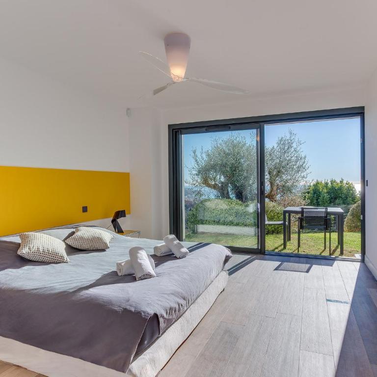 Villa Alba VI4498 by Riviera Holiday Homes - Villa Deluxe - 23