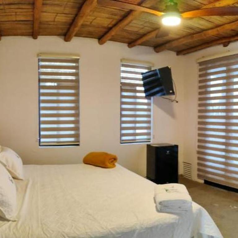 Finca Campestre Colibrí - Habitación Doble con bañera de hidromasaje - 6