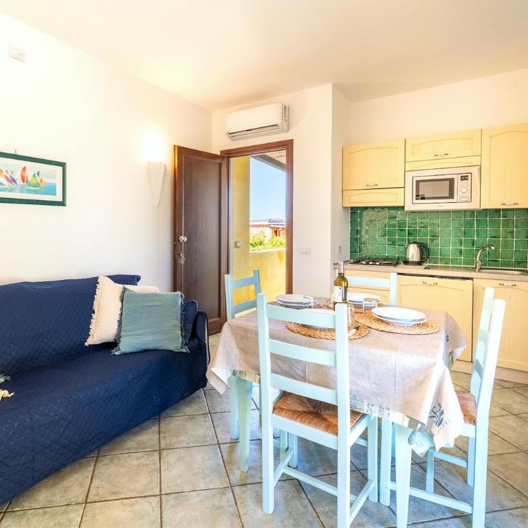 ISA-apartments with air conditioning and outdoor private space in residence with swimming-pool in Palau, only 150 meters from the sea - Appartamento con 1 Camera da Letto - 9