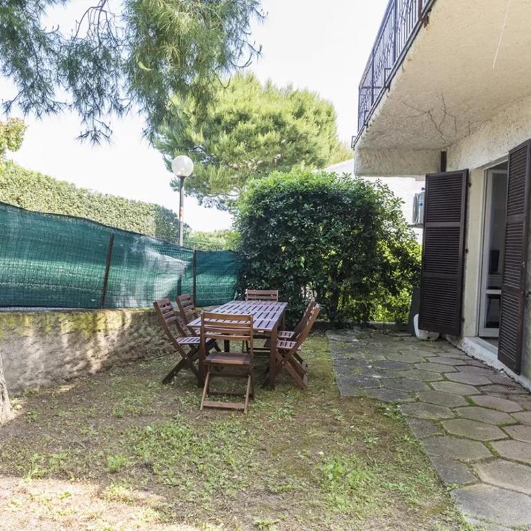 M083 - Marcelli, trilocale con giardino al Residence MareVerde - Two-Bedroom Apartment - 1