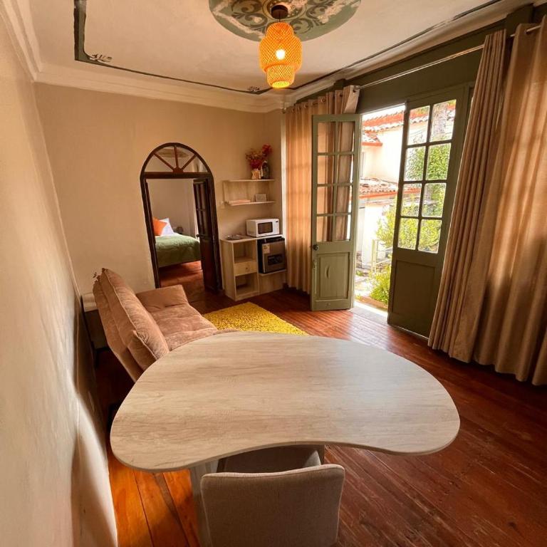 Casa Terra Cusco - Estudio Deluxe con cama grande - 1