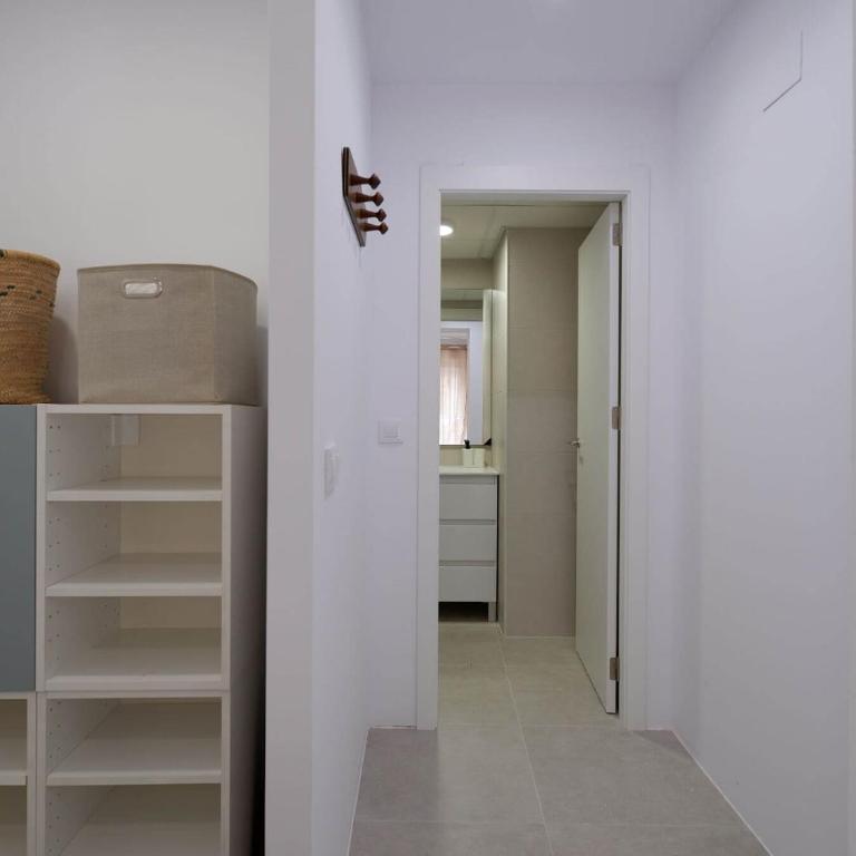 El Cabanyal Modern 2-Bedroom Apt by the Sea - Appartement 2 Chambres - 11
