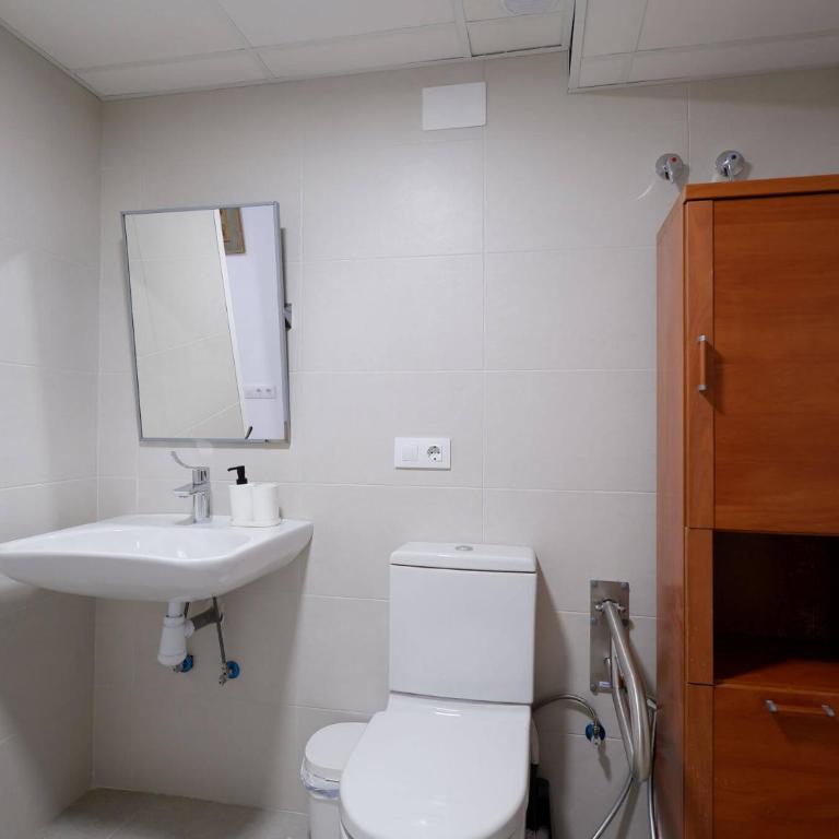 El Cabanyal Modern 2-Bedroom Apt by the Sea - Appartement 2 Chambres - 24