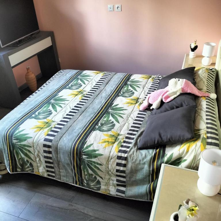 Villa avec piscine et jardin clos à Lorgues, 4 chambres, 2 salles de bain - Villa - 12