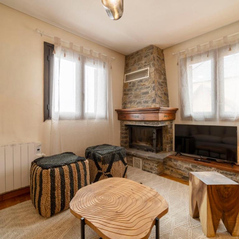 Tanau Rentals - El Nido del Telesilla, Ski-in - Apartamento de 3 dormitorios - 2