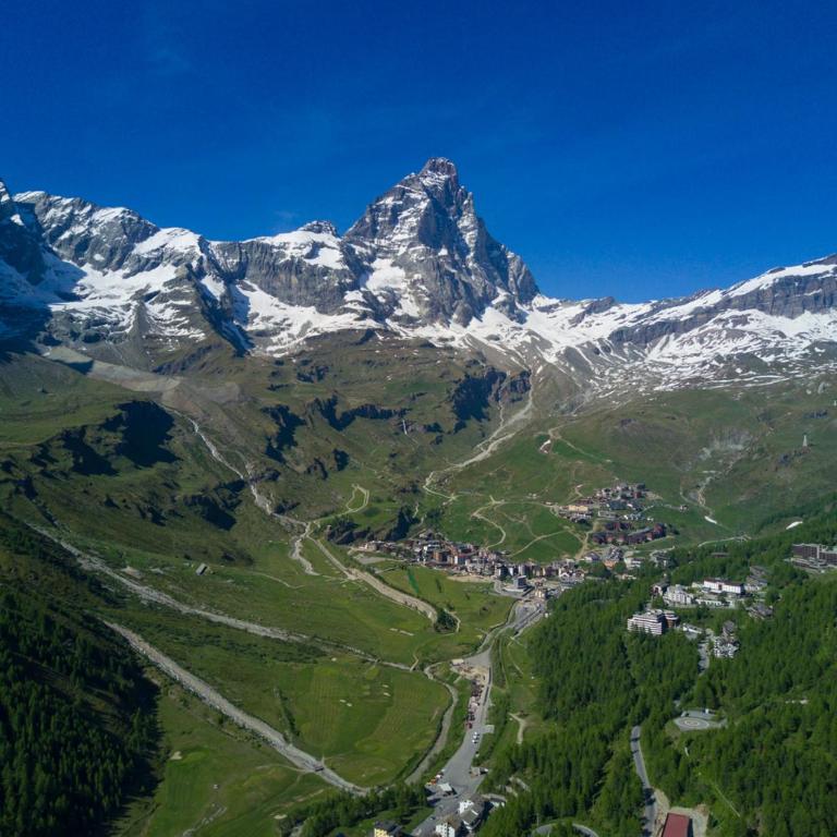 HelloCHALET Derby - Heart of Cervinia, Balcony & Lifts 1 Min Walk - Appartamento con 1 Camera da Letto e Balcone - 36
