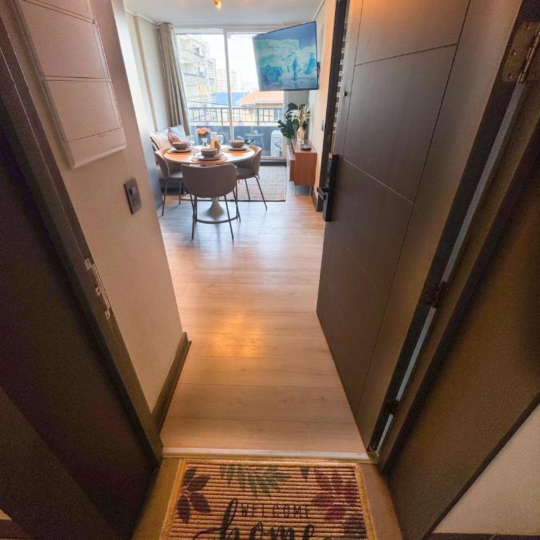 Depto moderno cerca del Estadio Nacional con Check in digital y Parking - Two-Bedroom Apartment - 18