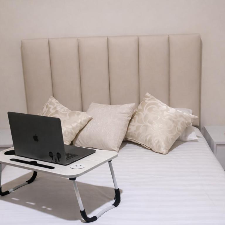 Posada Express I Airport Layover Stay - Sleep & Fly - Economy Double Room - 12