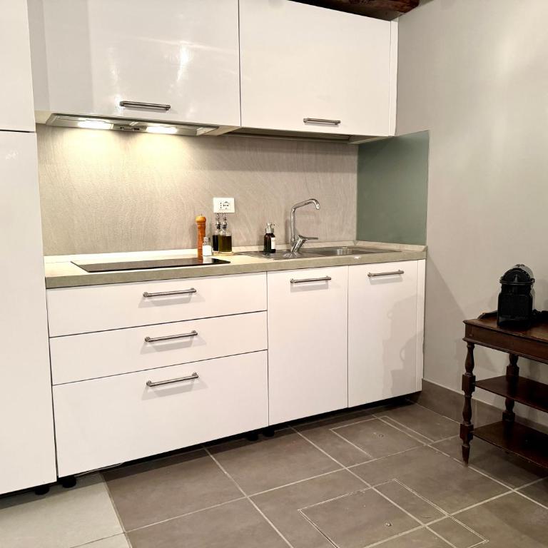 Ruhiges Apartment mit privatem Eingang - Appartamento con 1 Camera da Letto - 8