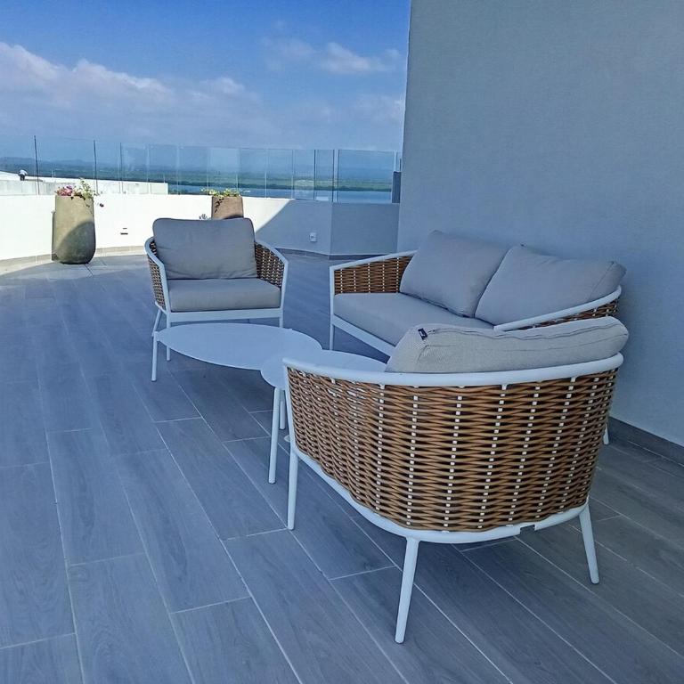 Cielo Mar LaBoquilla Blue sea beach Cartagena - Three-Bedroom Apartment - 9