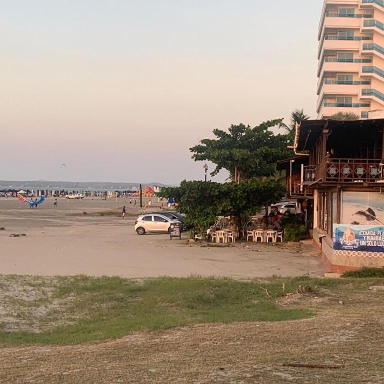 Cielo Mar LaBoquilla Blue sea beach Cartagena - Three-Bedroom Apartment - 22