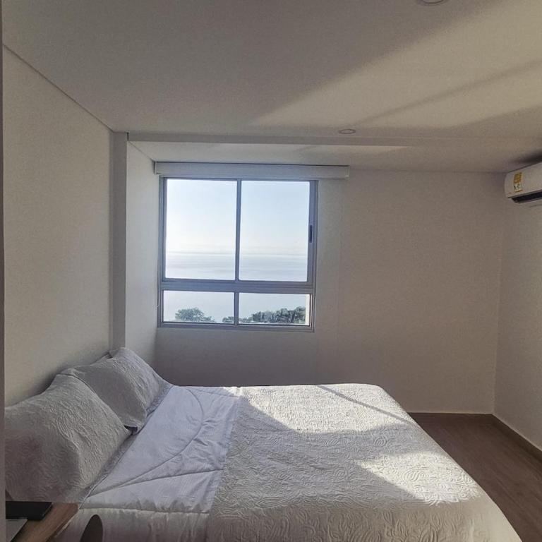 Cielo Mar LaBoquilla Blue sea beach Cartagena - Three-Bedroom Apartment - 52