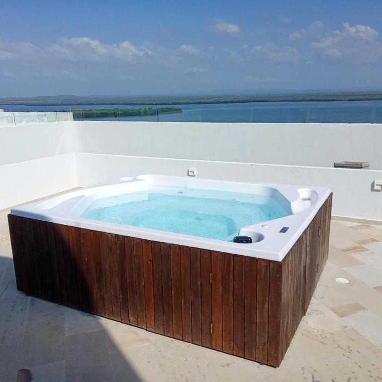 Cielo Mar LaBoquilla Blue sea beach Cartagena - Three-Bedroom Apartment - 78