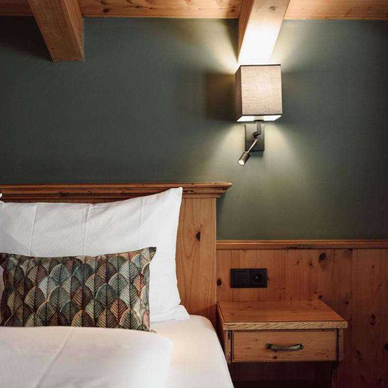 Hotel loj - our kind of place - Camera Quadrupla con Vasca - 4