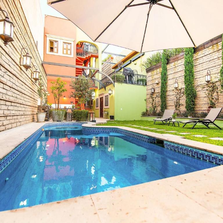 Exclusive Luxury Guest Center House - Casa - 13